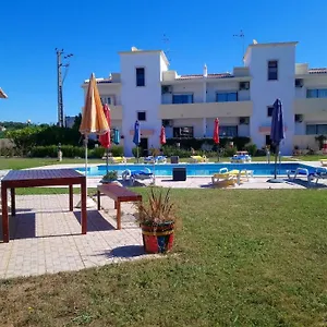 Aparthotel 1000 Roses, Moncarapacho